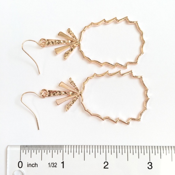 Boho Pineapple Dangle Earrings - Picture 5 of 7